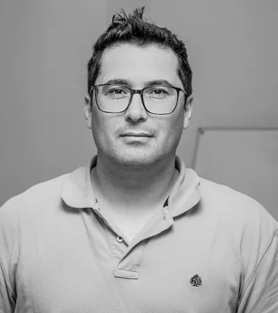Leandro Araujo Cosmik Group